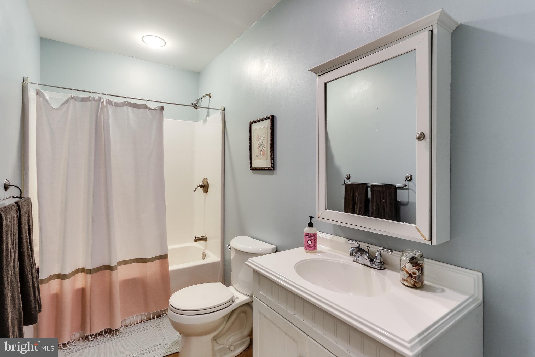 828 Warren Road Cockeysville, MD 21030 - Photo 26 of 30 Bath