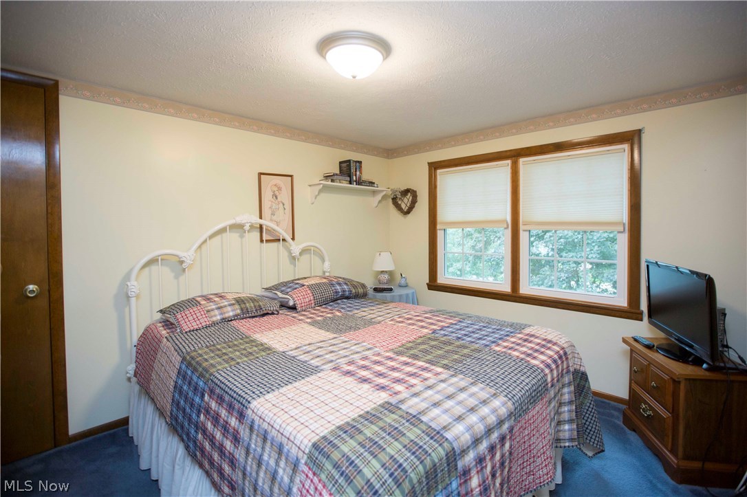 2005 Maple Road Stow, OH 44224 - Photo 27 of 33