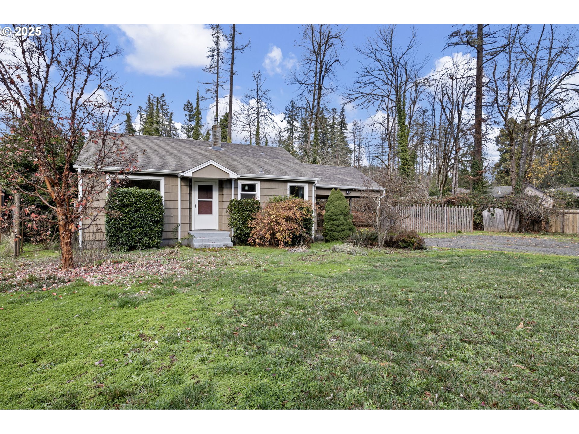 39115 Jasper Lowell Road Fall Creek, OR 97438 - Photo 46 of 47 Gallery Image 46
