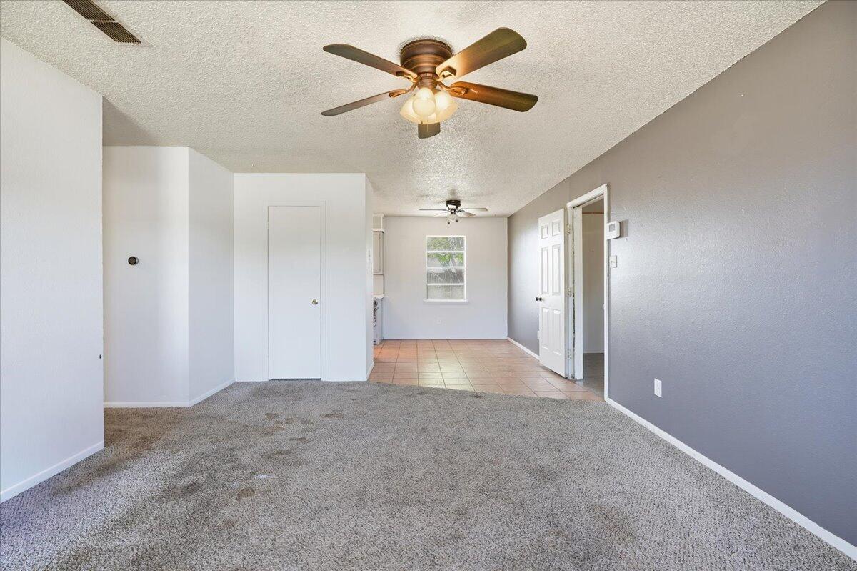 804 East 79th Street Lubbock, TX 79404 - Photo 2 of 12 02-nmdm-E79th-2