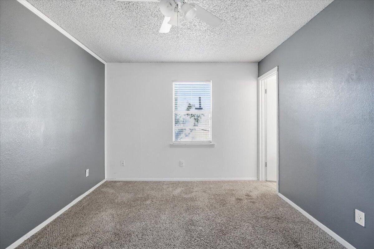 804 East 79th Street Lubbock, TX 79404 - Photo 6 of 12 06-nmdm-E79th-6