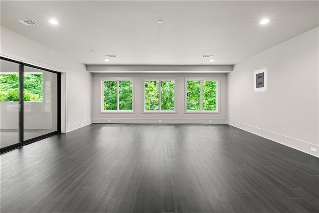 5211 Powers Ferry Road Northwest Sandy Springs, GA 30327 - Photo 82 of 106