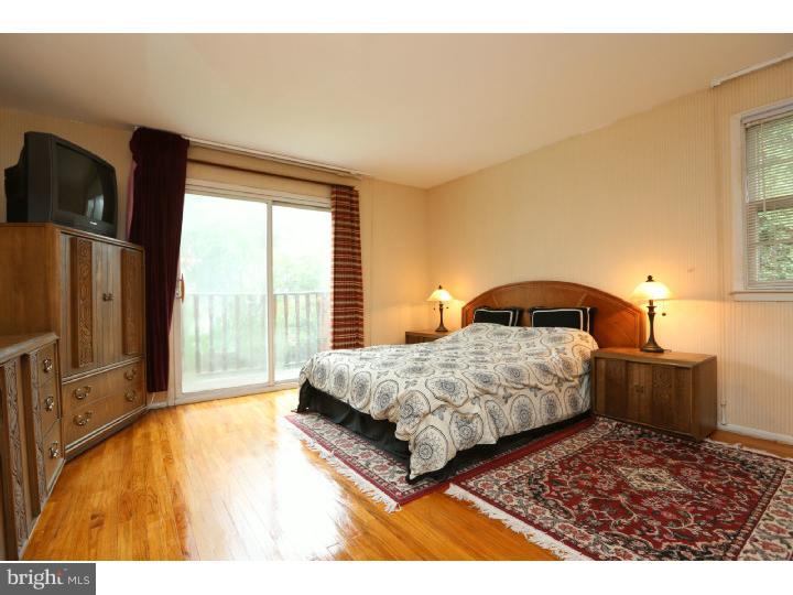 3586 Spring Run Road Huntingdon Valley, PA 19006 - Photo 14 of 25 Gallery Image 14