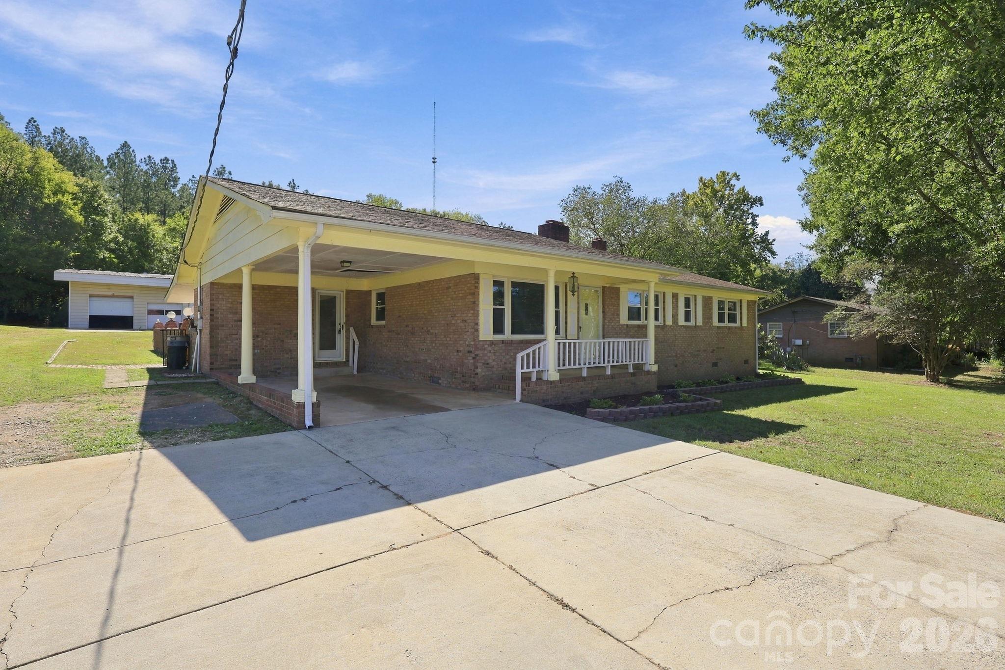 817 Rubens Road Southwest Concord, NC 28027 - Photo 12 of 43 Gallery Image 12