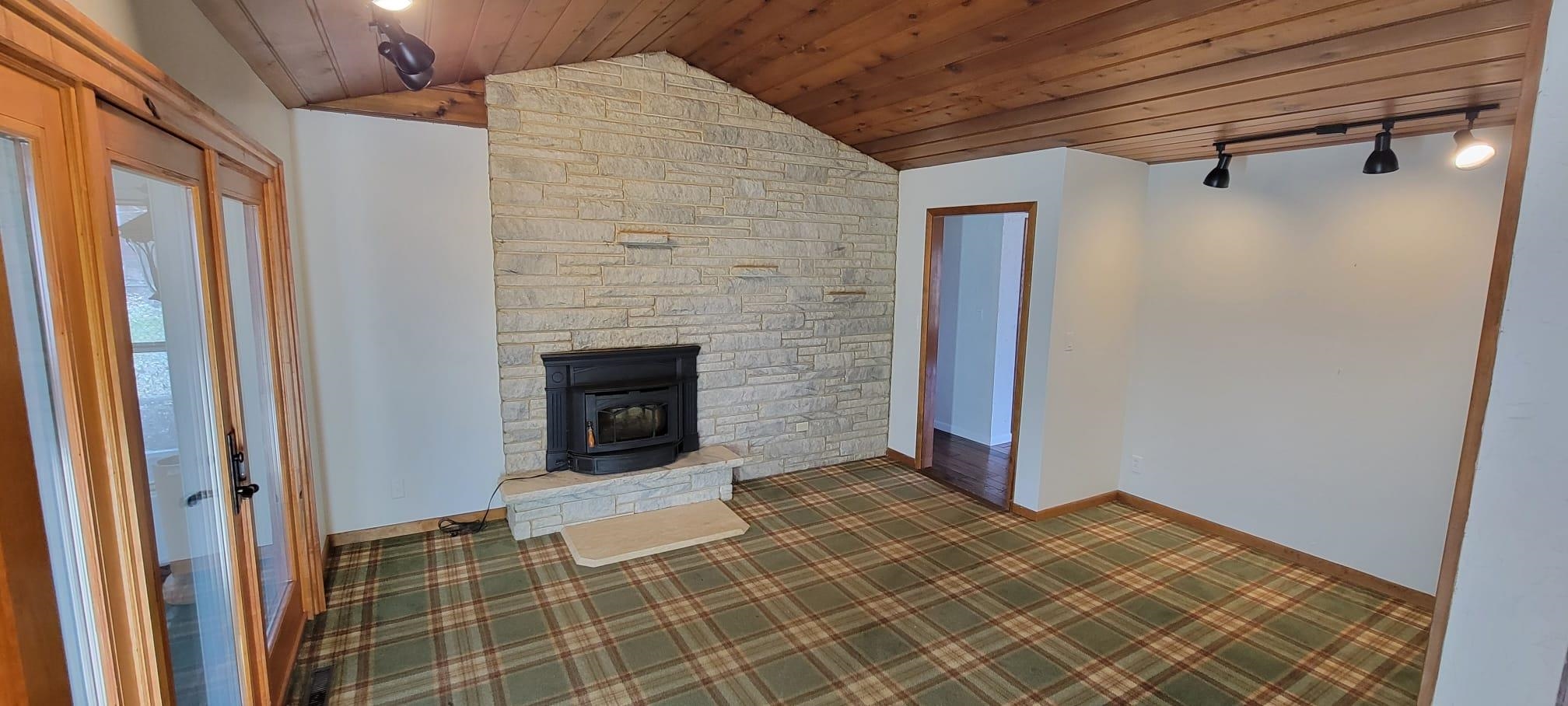 3051 Dallas Road Rockford, IL 61109 - Photo 5 of 13 Gallery Image 5