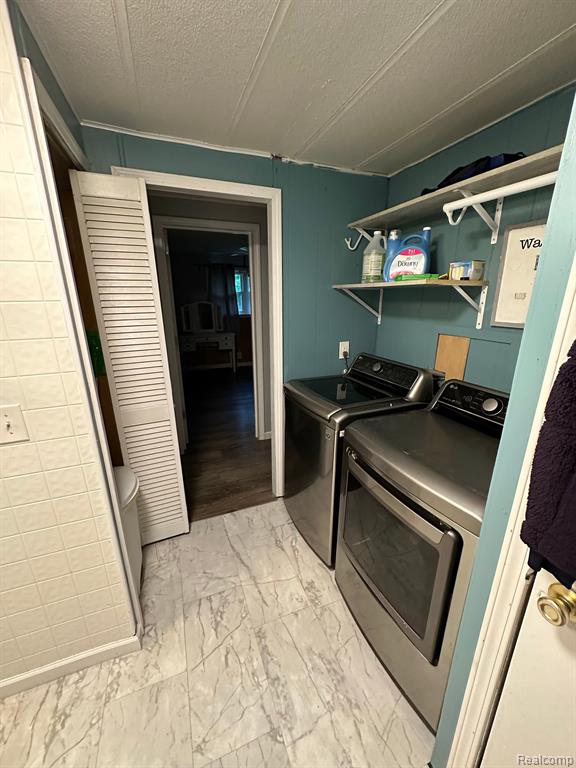 21275 Karr Road Belleville, MI 48111 - Photo 5 of 10