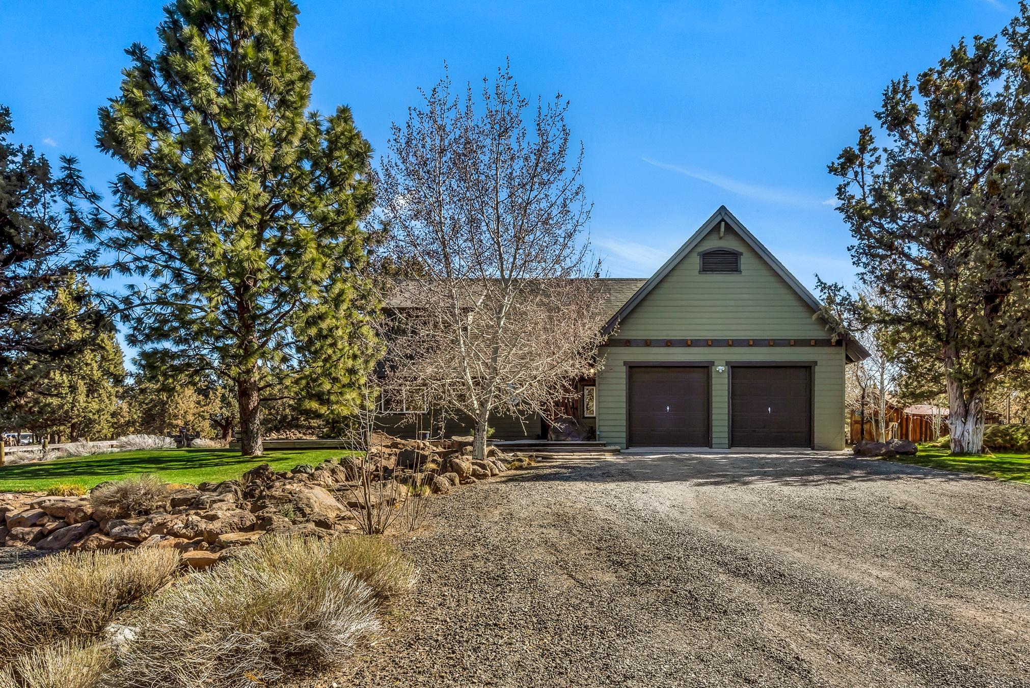 64788 Collins Road Bend, OR 97703 - Photo 40 of 49 40