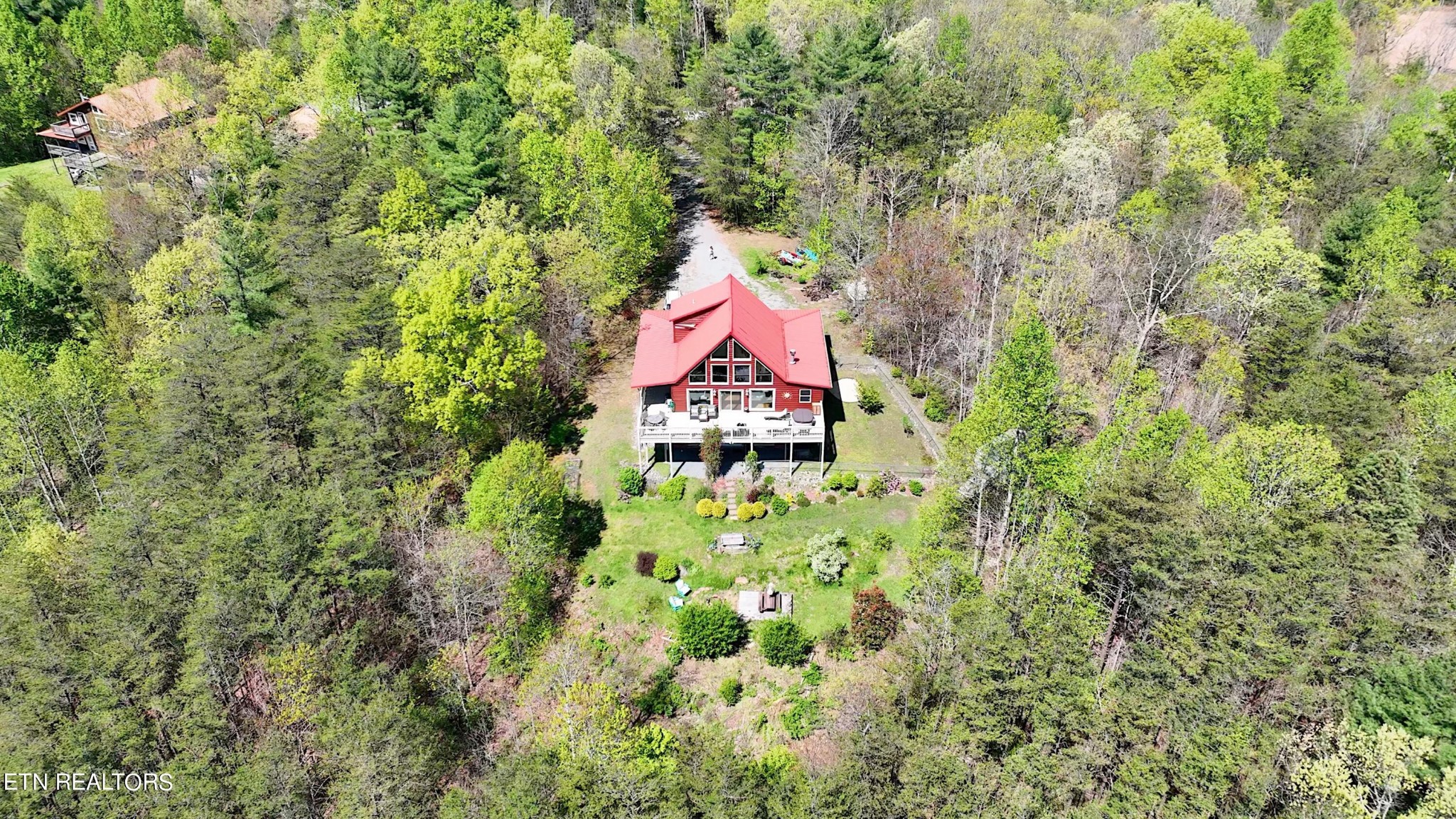 200 Lower Smithfield Road Tellico Plains, TN 37385 - Photo 36 of 38 Gallery Image 36