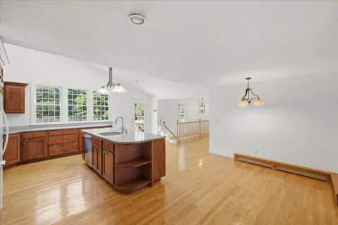 $999,000 | 320 First Parish Road, Scituate, MA 02066
