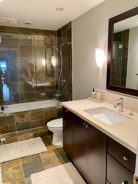 21077 Shady Vista Lane Boca Raton, FL 33428 - Photo 24 of 26 GUEST-FAMILY BATHROOM