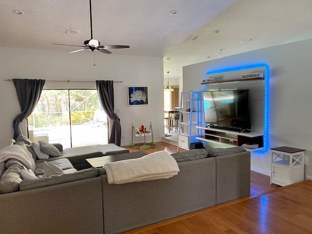 21077 Shady Vista Lane Boca Raton, FL 33428 - Photo 10 of 26 LIVING ROOM-FAMILY ROOM