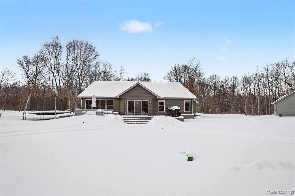 6303 High Road Algonac, MI 48001 - Photo 30 of 38