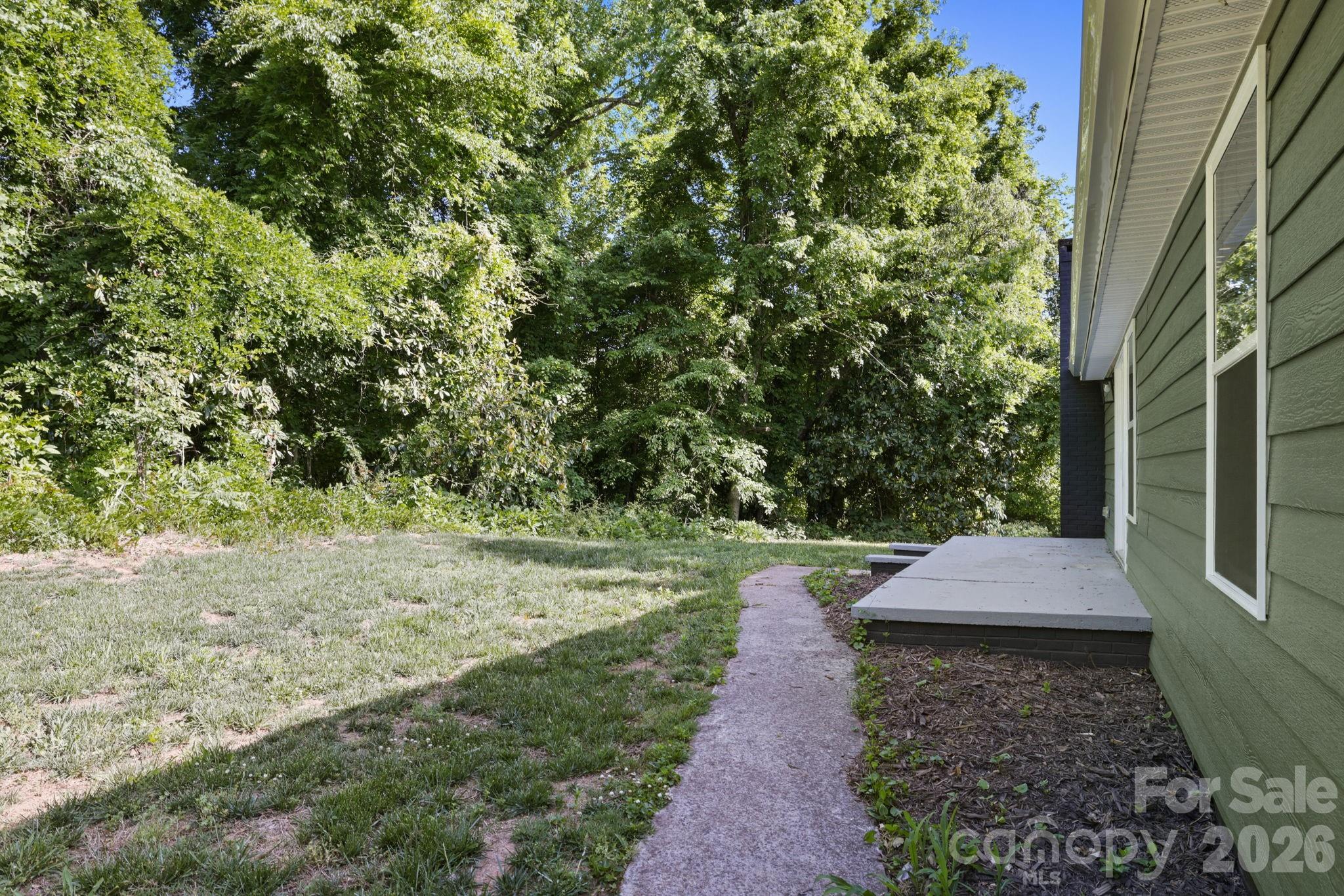 240 East Court Street Rutherfordton, NC 28139 - Photo 13 of 36