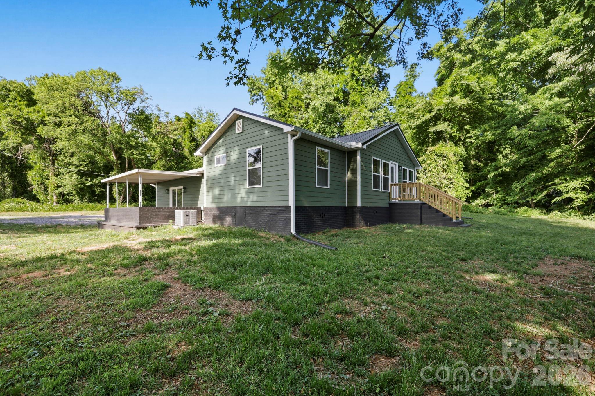 240 East Court Street Rutherfordton, NC 28139 - Photo 14 of 36