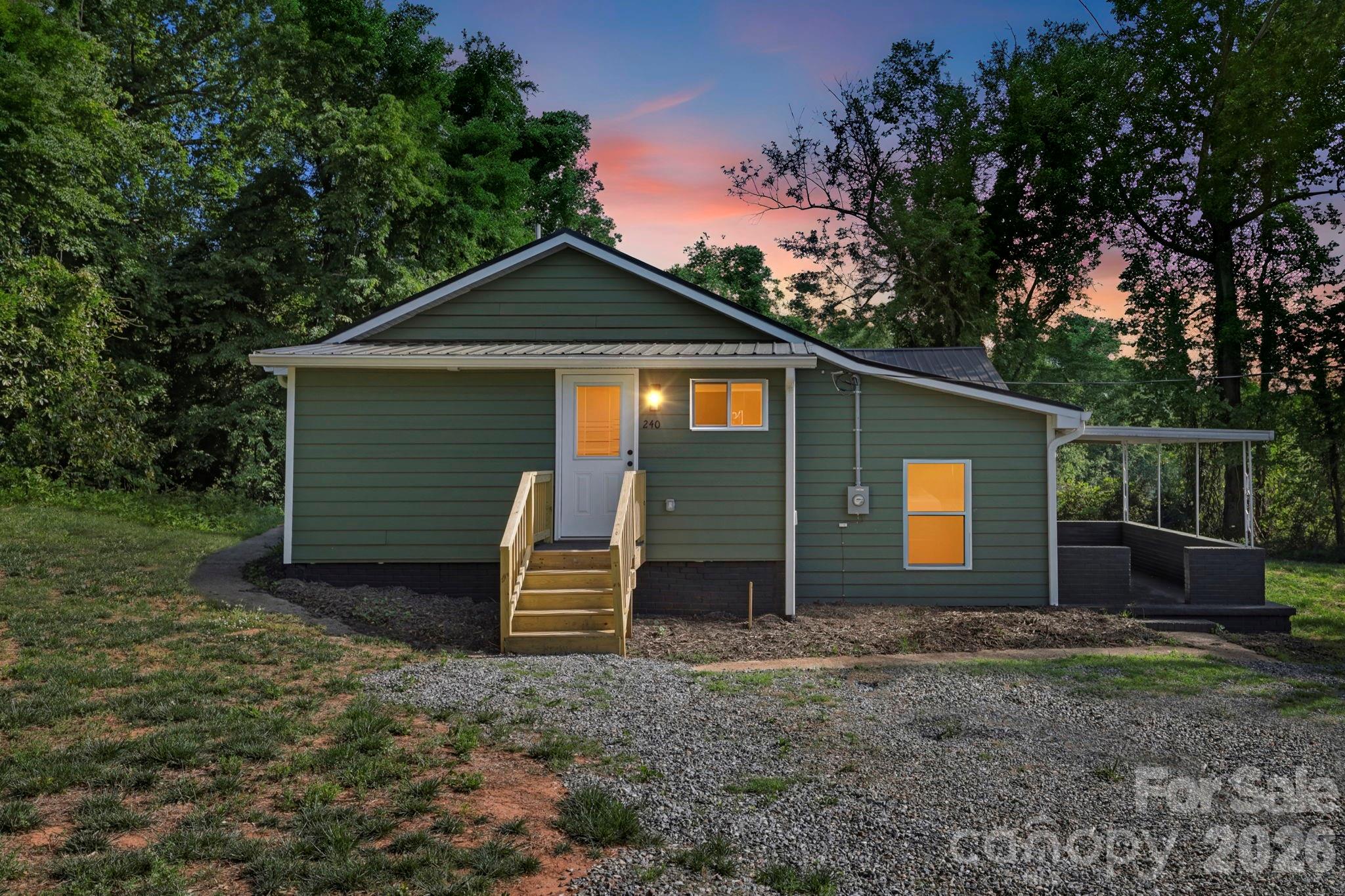 240 East Court Street Rutherfordton, NC 28139 - Photo 15 of 36