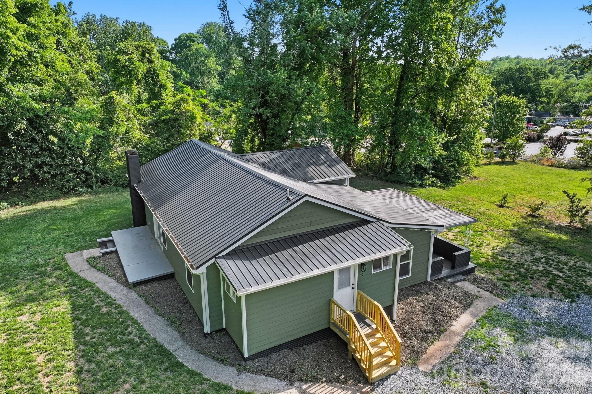 240 East Court Street Rutherfordton, NC 28139 - Photo 34 of 36
