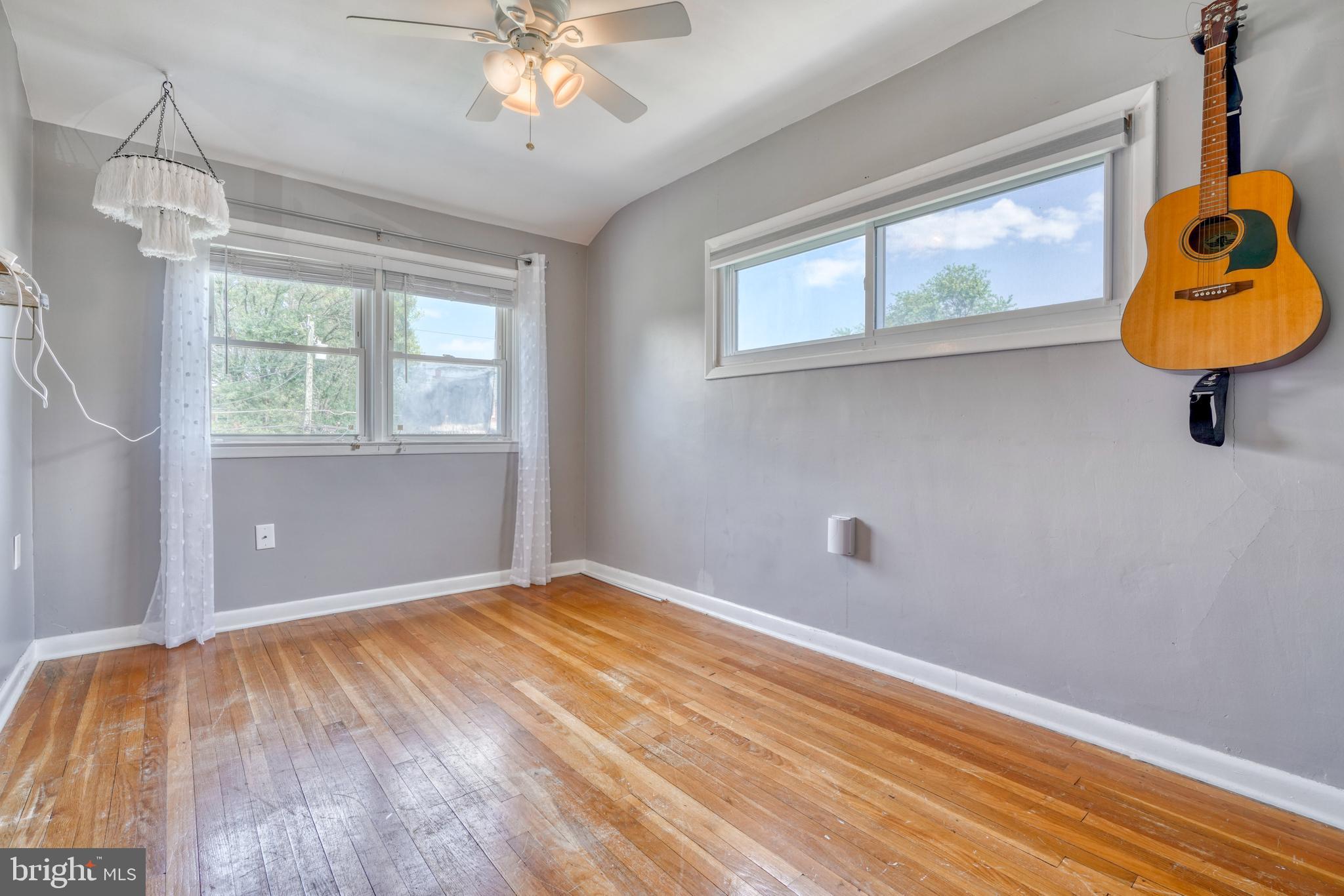 8543 Kings Ridge Road Parkville, MD 21234 - Photo 16 of 27