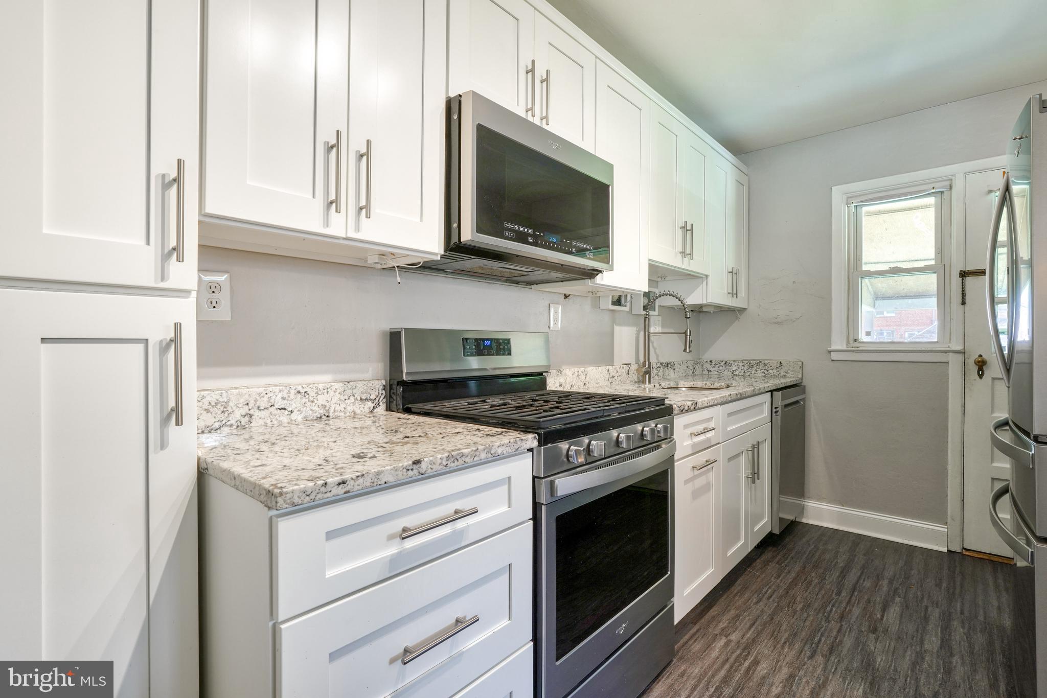 8543 Kings Ridge Road Parkville, MD 21234 - Photo 10 of 27