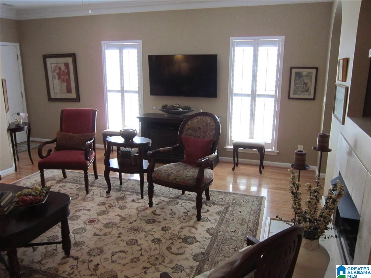 204 High Ridge Drive Pelham, AL 35124 - Photo 4 of 17