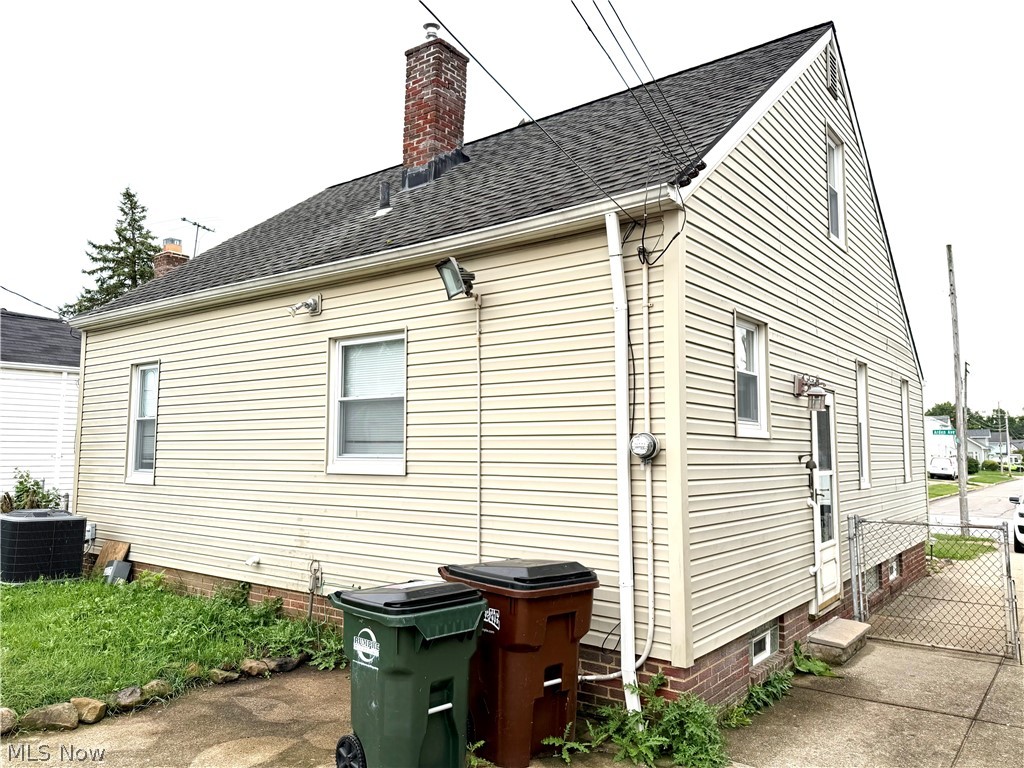 7502 Arden Road Parma, OH 44129 - Photo 19 of 21 Gallery Image 19