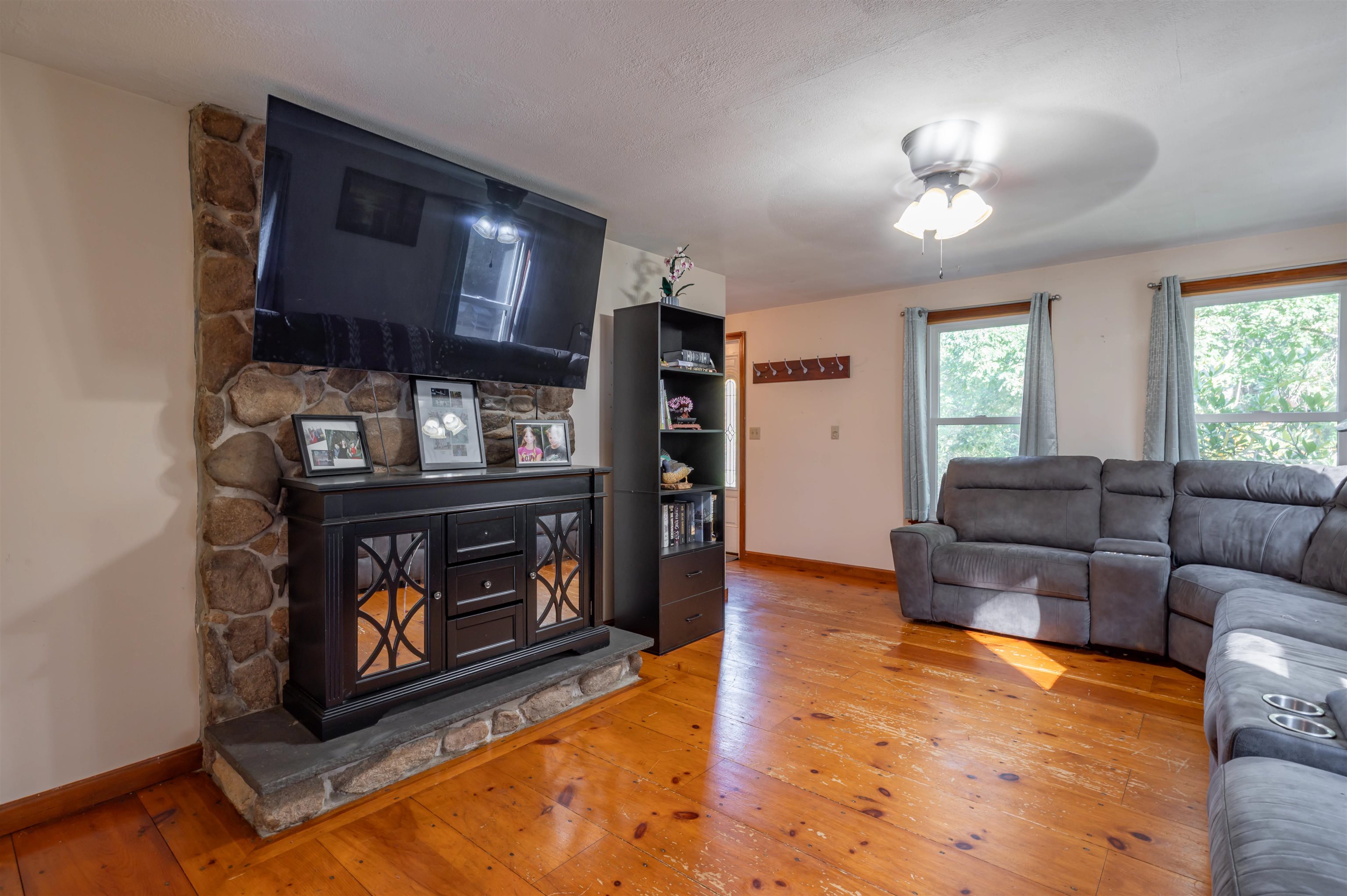59 Cleveland Hill Road Brookline, NH 03033 - Photo 28 of 56