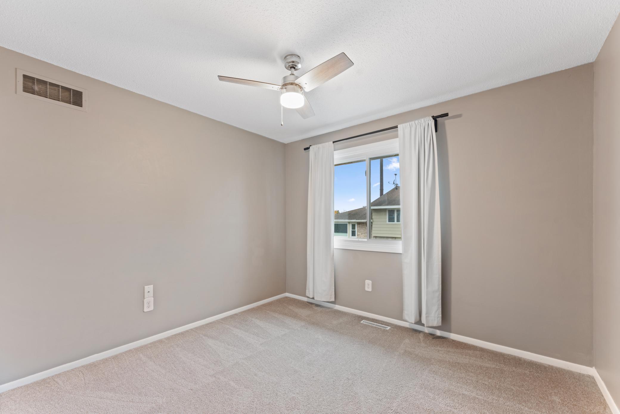 14960 Dodd Boulevard Rosemount, MN 55068 - Photo 18 of 24