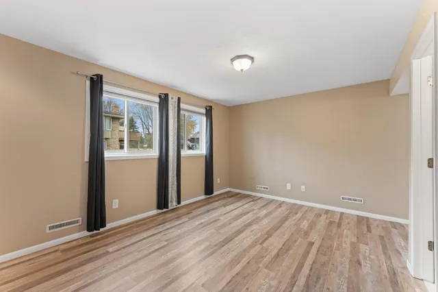 $240,000 | 14960 Dodd Boulevard, Rosemount, MN 55068