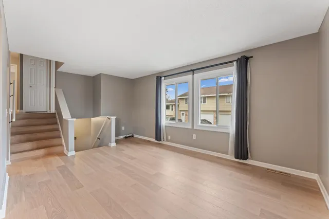 $240,000 | 14960 Dodd Boulevard, Rosemount, MN 55068