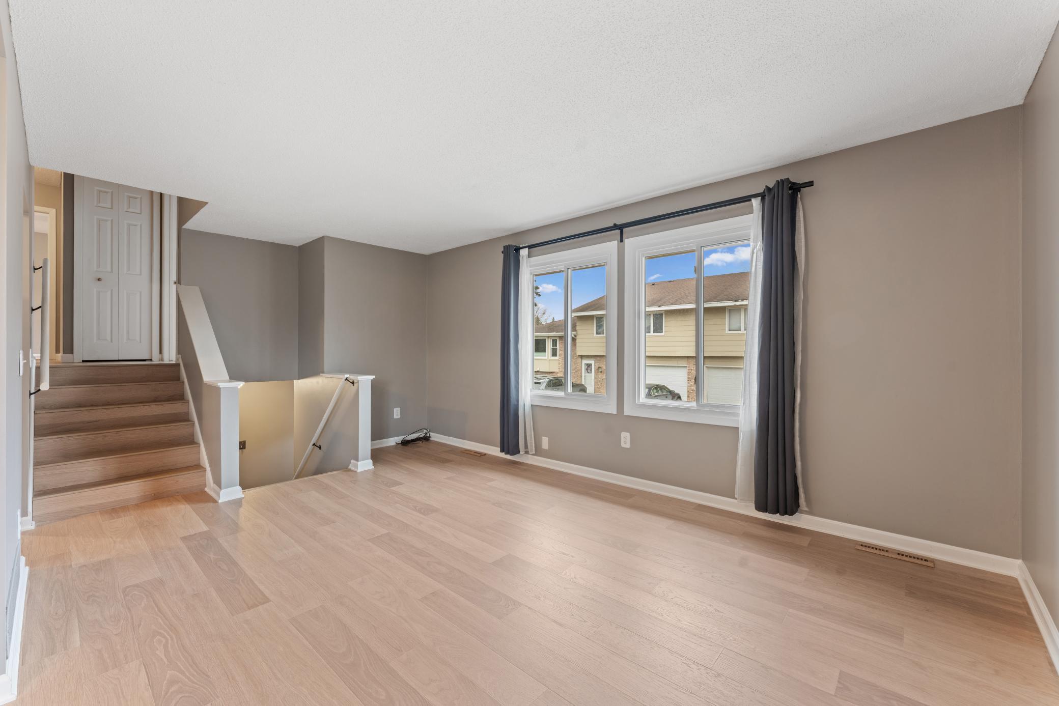 14960 Dodd Boulevard Rosemount, MN 55068 - Photo 5 of 24