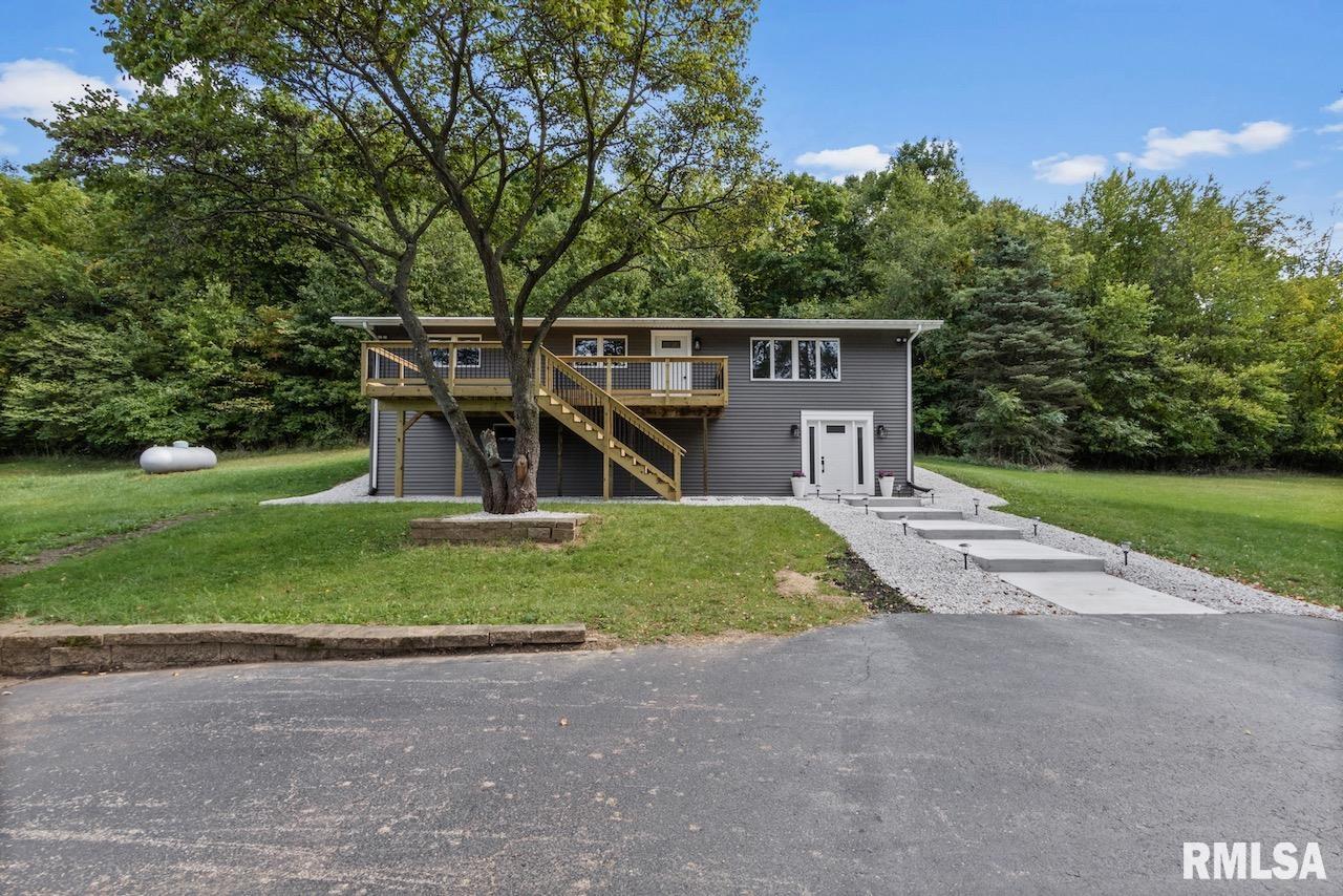 23054 Farmdale Road Washington, IL 61571 - Photo 1 of 39 Gallery Image 1