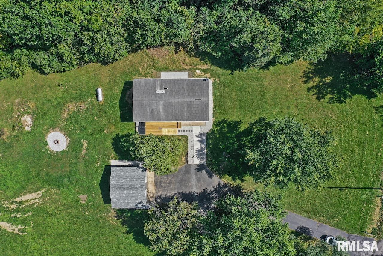 23054 Farmdale Road Washington, IL 61571 - Photo 38 of 39 Gallery Image 38