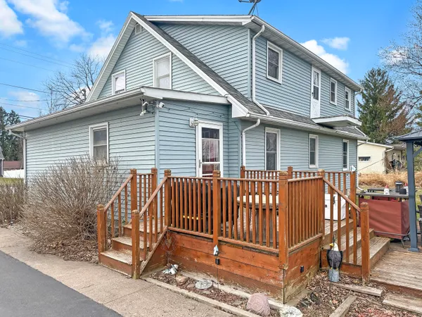 $335,000 | 538 Garland Street West, West Salem, WI 54669