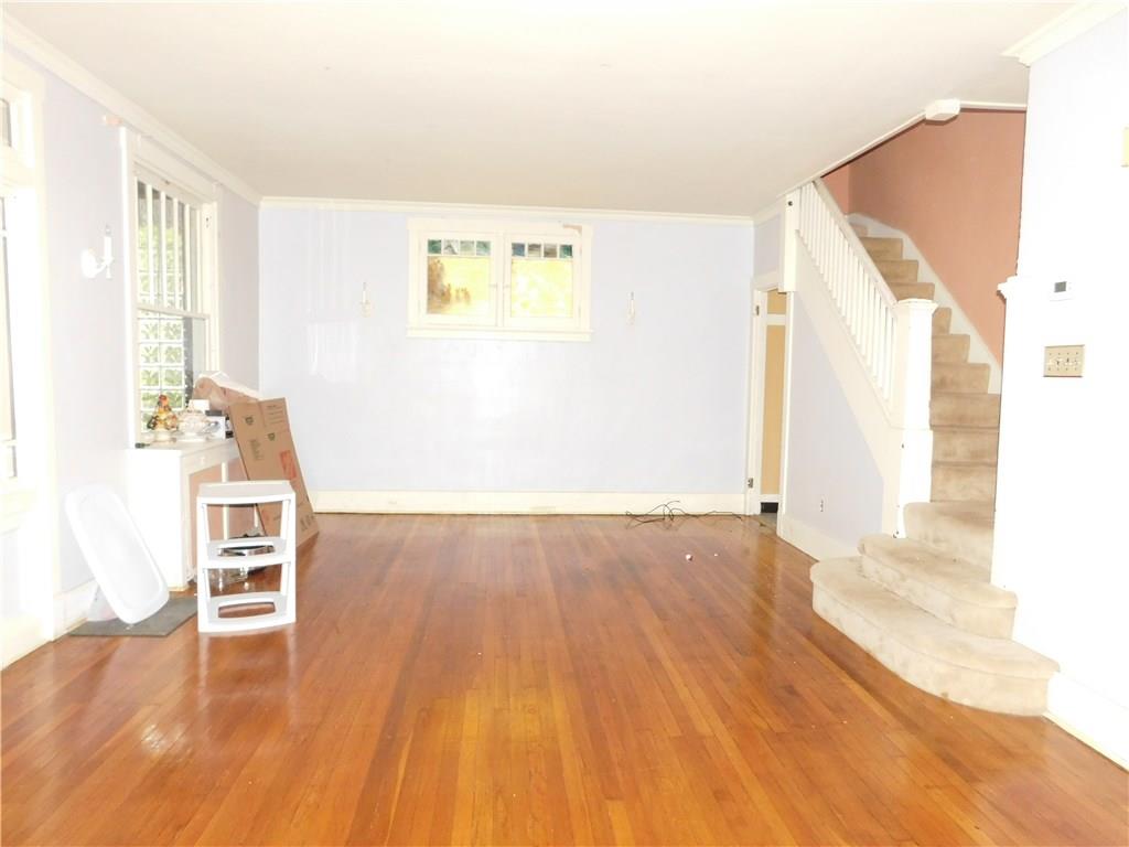 49 Overbrook Road Pittsburgh, PA 15235 - Photo 3 of 25 Gallery Image 3
