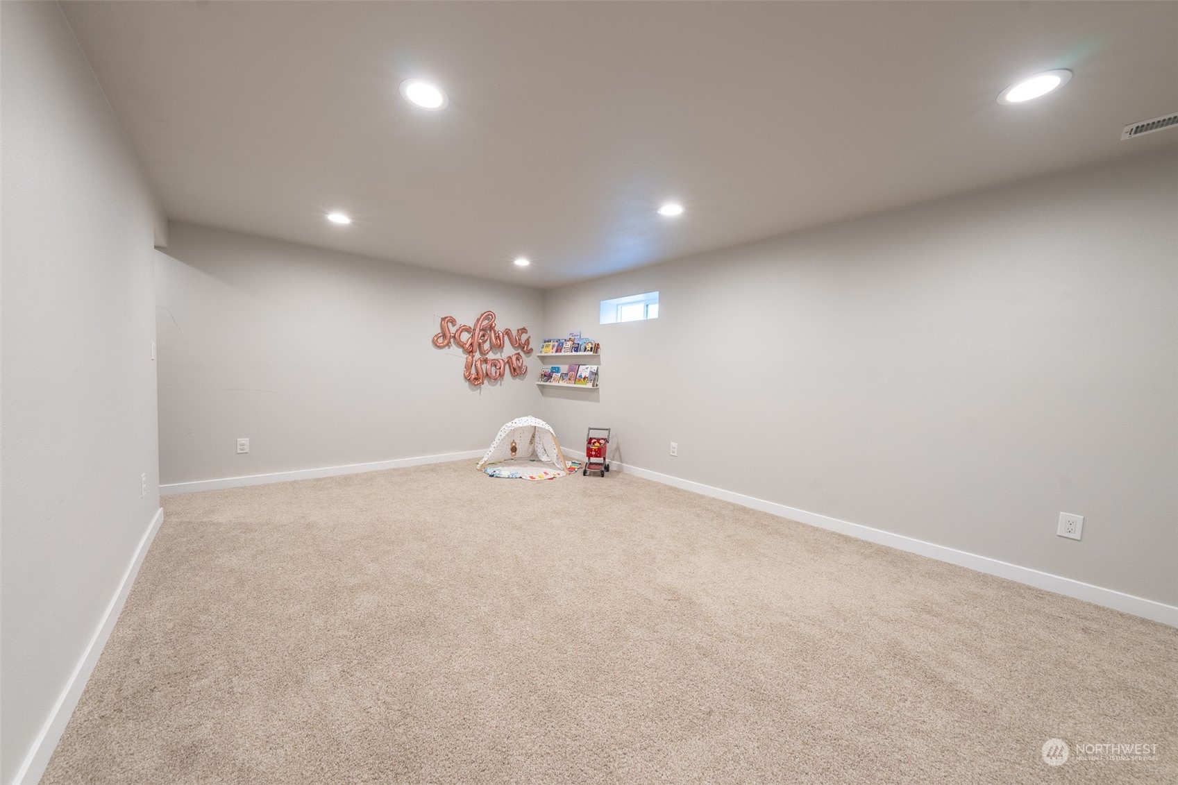 5515 South Bangor Street Seattle, WA 98178 - Photo 22 of 33