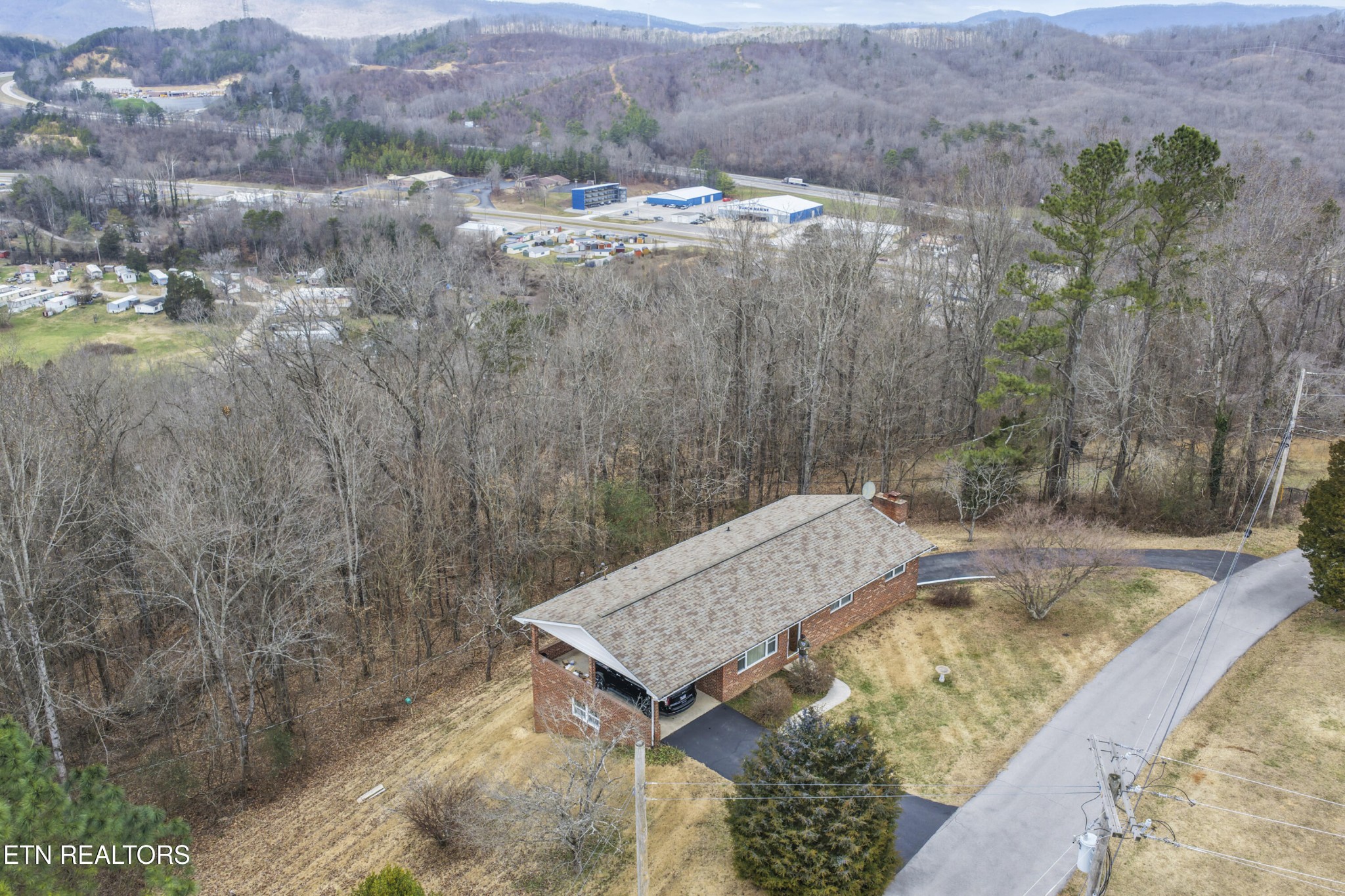 145 Short Street Kingston, TN 37763 - Photo 27 of 29 a view of a back yard
