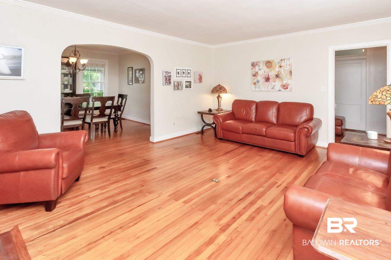 54 South Julia Street Mobile, AL 36604 - Photo 3 of 24