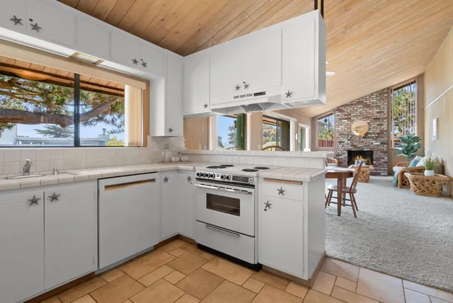 $1,399,000 | 66 Avocet Circle, Watsonville, CA 95076