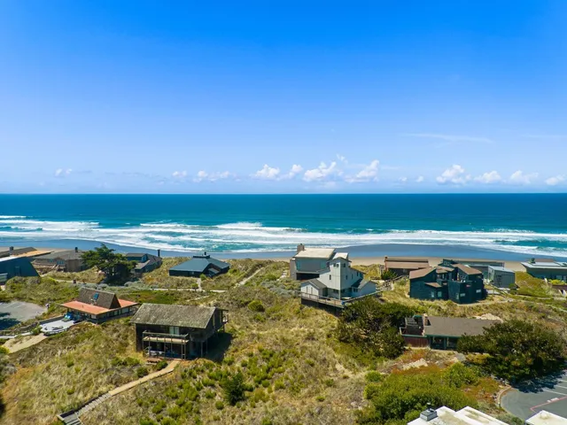 $1,295,000 | 66 Avocet Circle, Watsonville, CA 95076