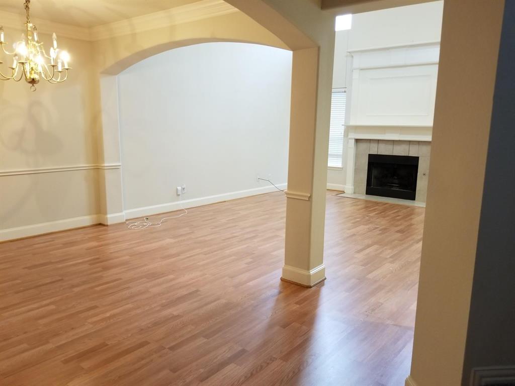 535 Poplar Lane Irving, TX 75063 - Photo 6 of 14