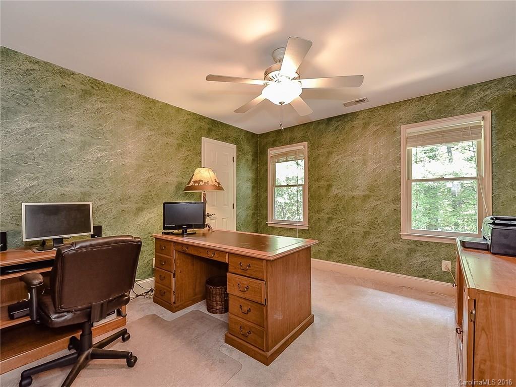 3634 Plantation Road Charlotte, NC 28270 - Photo 17 of 24 Gallery Image 17