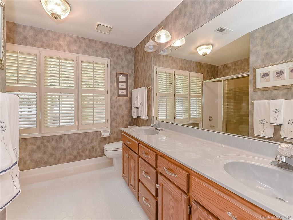 3634 Plantation Road Charlotte, NC 28270 - Photo 20 of 24 Gallery Image 20