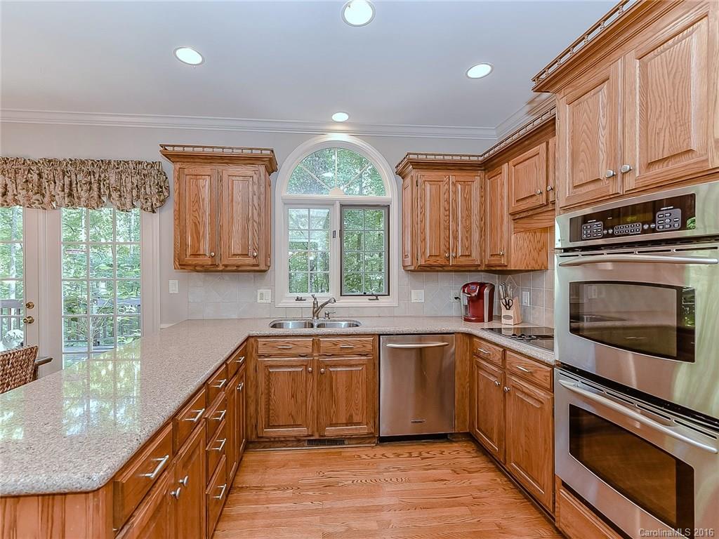 3634 Plantation Road Charlotte, NC 28270 - Photo 10 of 24 Gallery Image 10
