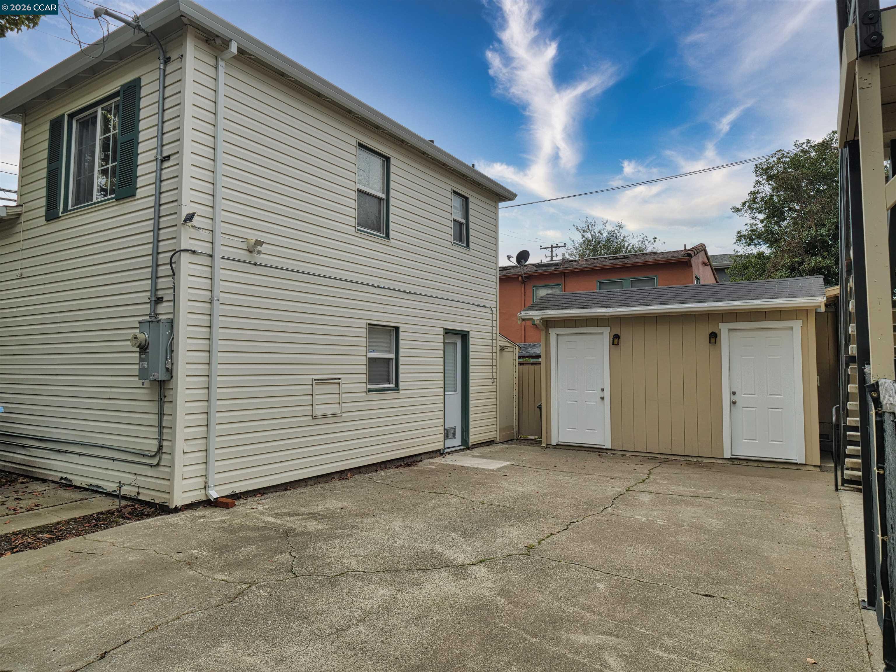 995 Virginia Street Berkeley, CA 94710 - Photo 7 of 59