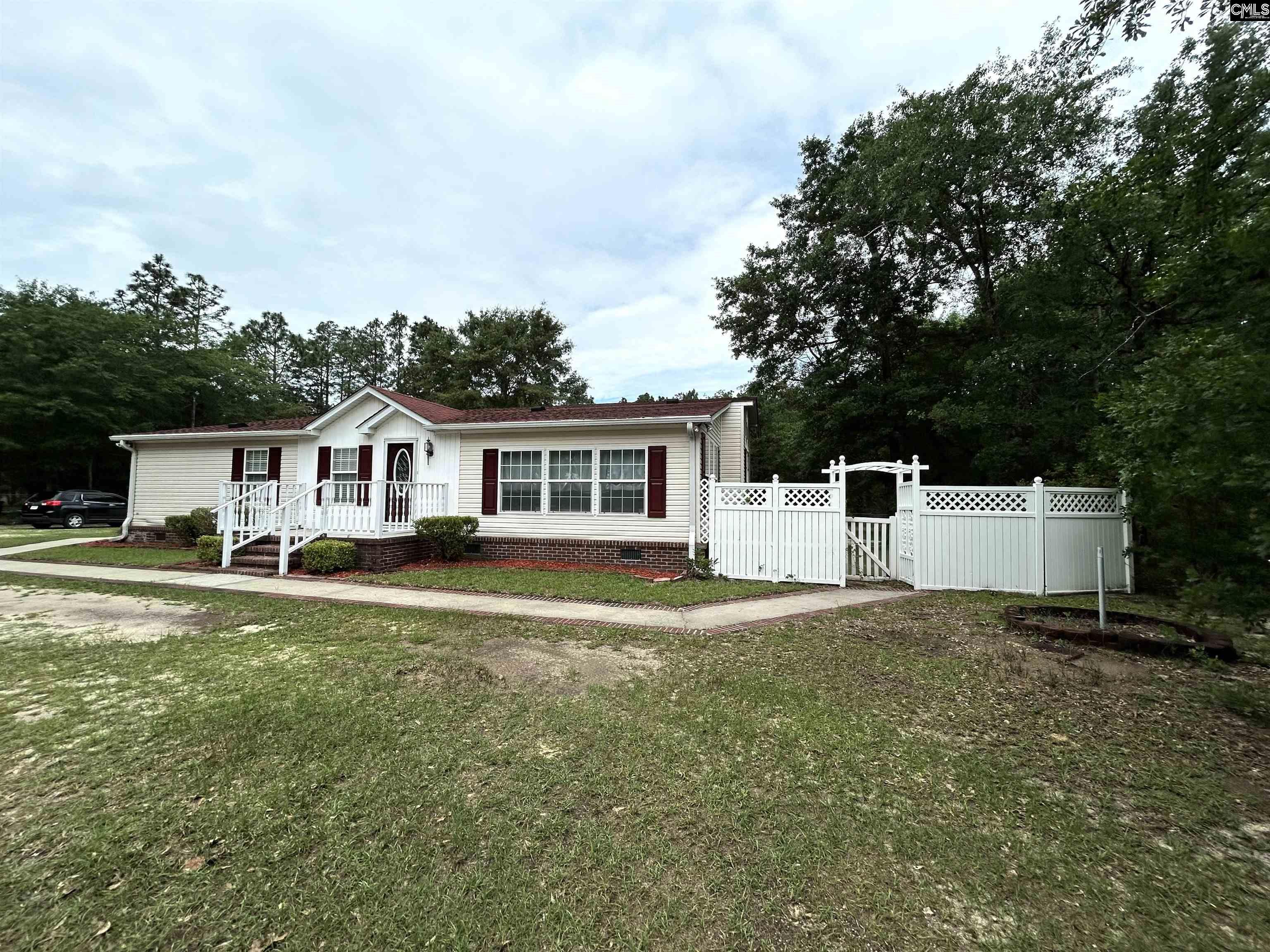430 Long Branch Road Gilbert, SC 29054 - Photo 5 of 38