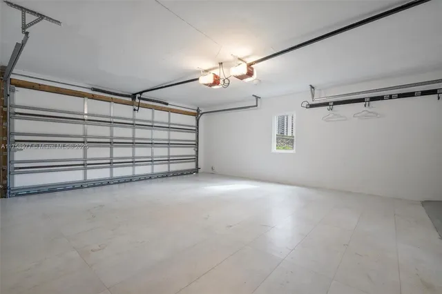 $26,000 | 201 Atlantic Isle, Sunny Isles Beach, FL 33160