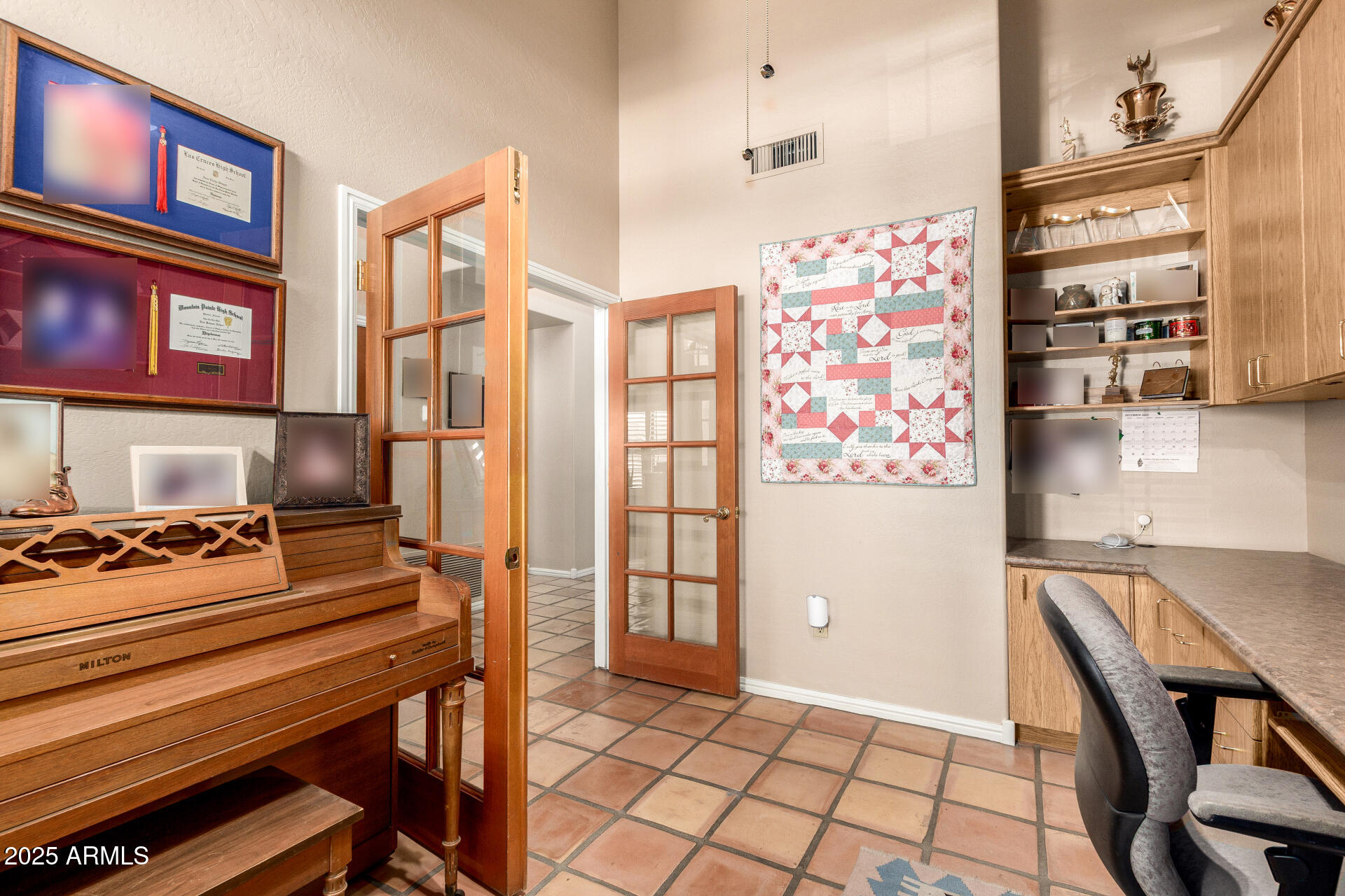 14044 South 33rd Way Phoenix, AZ 85044 - Photo 24 of 59 a view of a kitchen with furniture and wooden floor