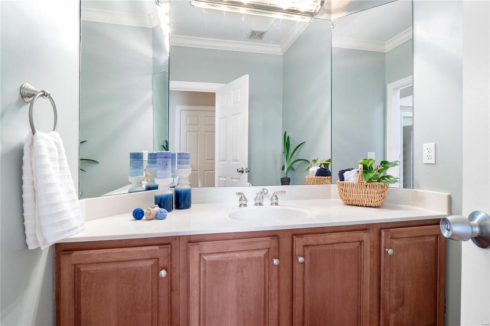 1500 Dietrich Ridge Drive Ballwin, MO 63021 - Photo 12 of 77