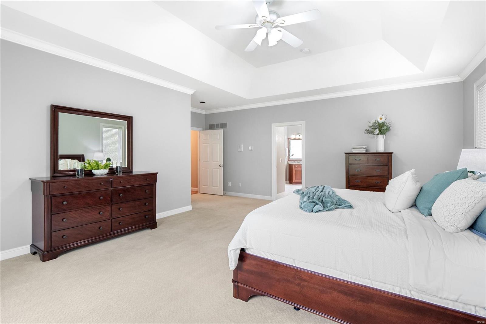 1500 Dietrich Ridge Drive Ballwin, MO 63021 - Photo 15 of 77