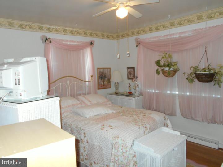 3552 Ridgeway Street Laureldale, PA 19605 - Photo 10 of 20 Bedroom