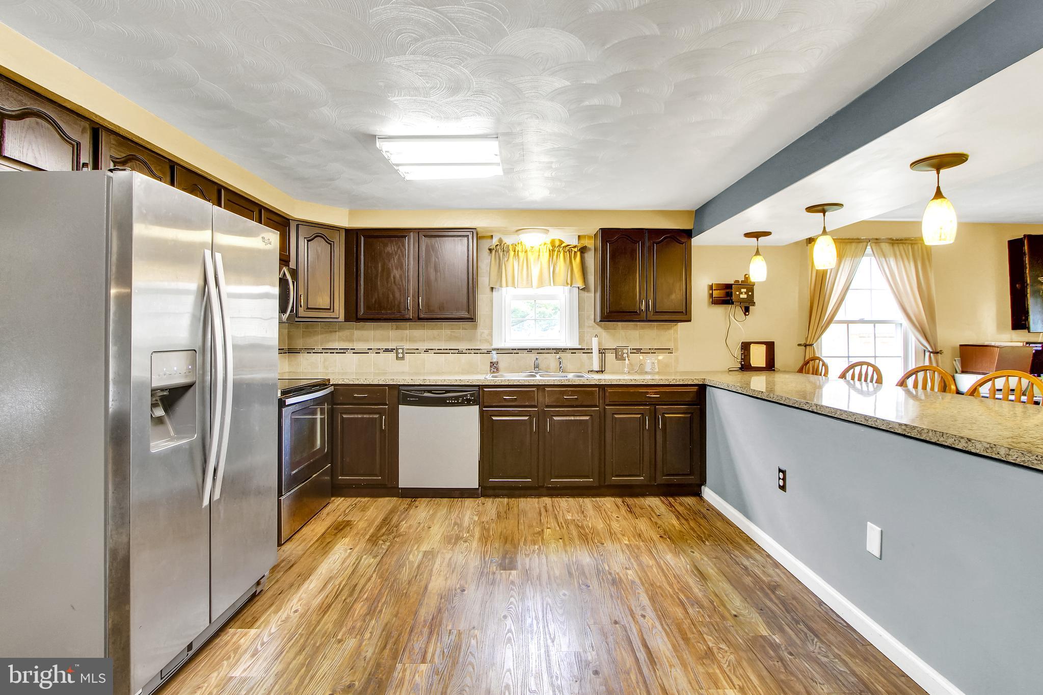 2293 Sycamore Road York, PA 17408 - Photo 8 of 24